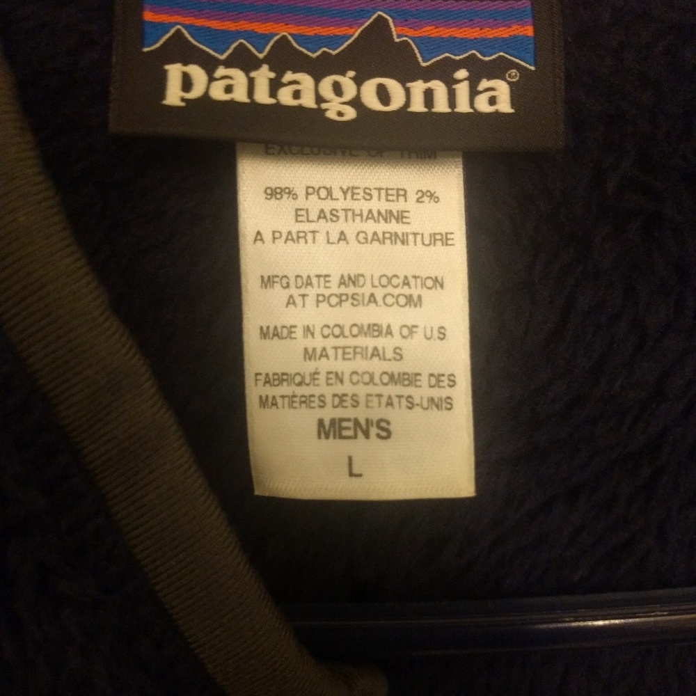 Patagonia R2 Jacket - Picture 2 of 4